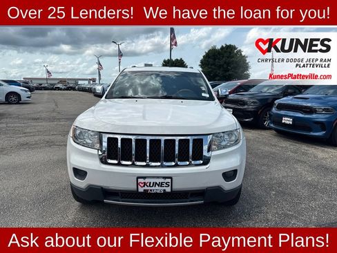 Used 2011 Jeep Grand Cherokee Overland AWD/4WD image 11
