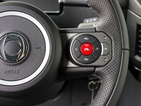 New 2025 INEOS Grenadier Fieldmaster Edition image 33