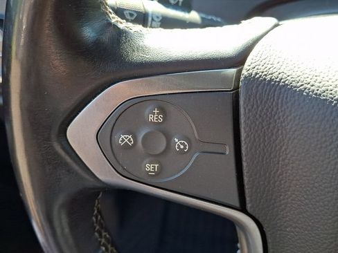 Used 2019 Chevrolet Silverado 1500 LT w/ LPO, Black Pack AWD/4WD image 15