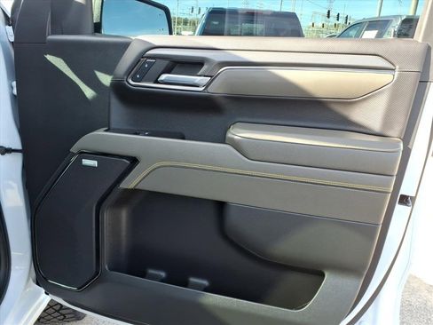 Used 2024 Chevrolet Silverado 1500 ZR2 image 11