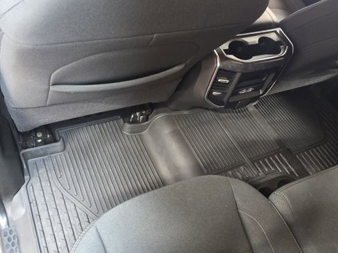 Used 2024 RAM 3500 Big Horn w/ Night Edition image 21