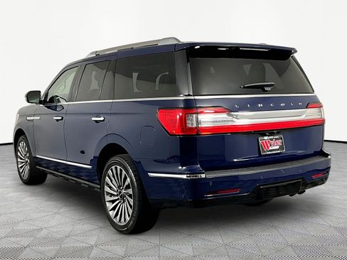 Used 2019 Lincoln Navigator Reserve AWD/4WD image 4