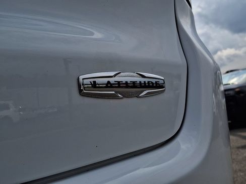 Certified 2024 Jeep Compass Latitude AWD/4WD image 29