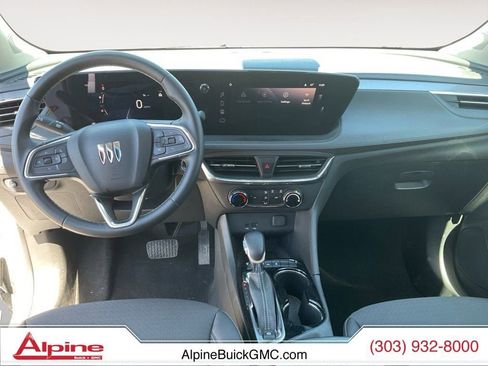 Used 2025 Buick Encore GX Preferred AWD/4WD image 9