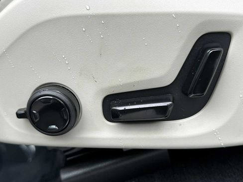 New 2026 Volvo XC90 T8 Ultra image 23