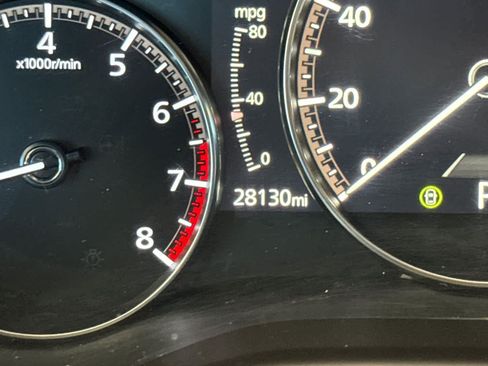 Used 2024 MAZDA MAZDA3 s FWD image 27