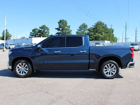 Used 2021 Chevrolet Silverado 1500 LTZ RWD image 3