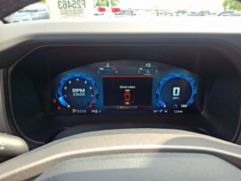 New 2025 Ford Bronco Badlands image 17