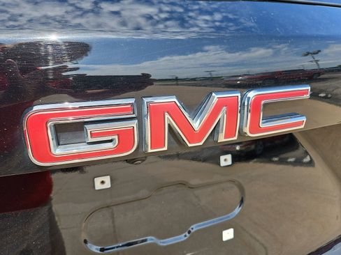 Used 2025 GMC Terrain Elevation AWD/4WD image 20