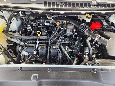 Used 2024 Ford Edge ST-Line image 32