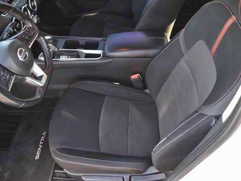 Used 2023 Nissan Sentra SR w/ Trunk Package image 16