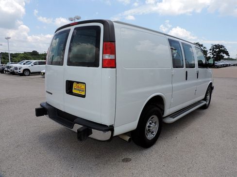 Certified 2024 Chevrolet Express 2500 w/ Driver Convenience Package RWD image 5