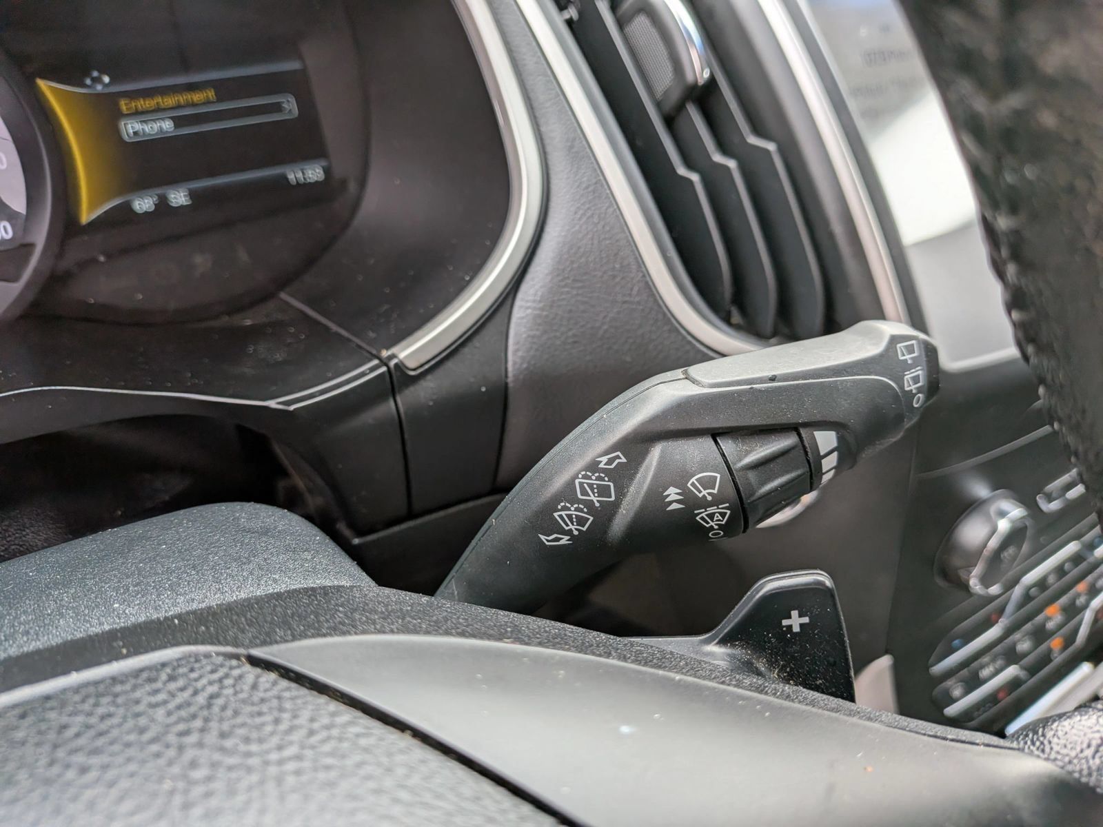 Used 2020 Ford Edge SEL AWD/4WD image 49