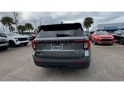 Used 2025 Ford Explorer Active