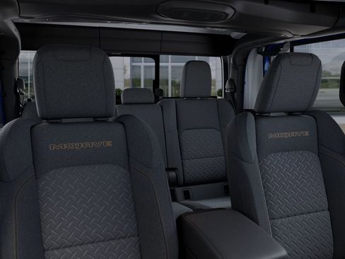 New 2025 Jeep Gladiator Mojave w/ Convenience Group image 26