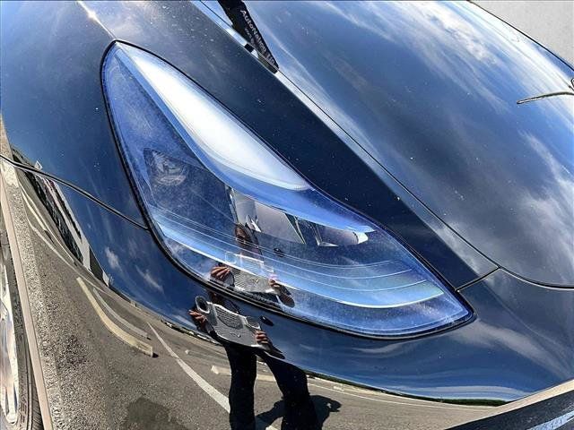 Used 2025 Tesla Model Y Performance AWD/4WD image 28