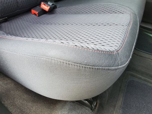 Used 2013 Chevrolet Equinox LS image 29