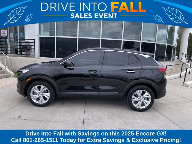 Used 2025 Buick Encore GX Preferred FWD image 2