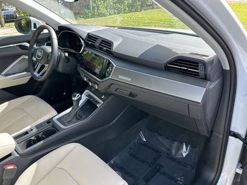 Used 2024 Audi Q3 2.0T Premium Plus w/ Premium Plus Package AWD/4WD image 47