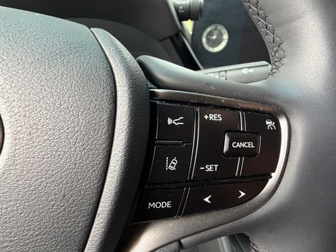 Used 2022 Lexus ES 350 w/ Premium Package FWD image 19