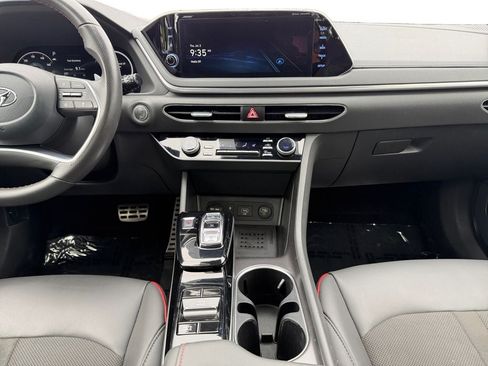 Used 2023 Hyundai Sonata SEL Plus FWD image 12