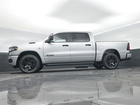 New 2026 RAM 1500 4x4 Crew Cab image 44
