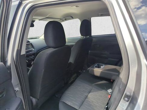 Used 2025 Mitsubishi Outlander Sport AWD image 17