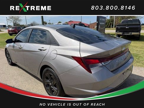 Used 2021 Hyundai Elantra SEL image 8