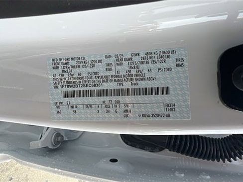 New 2025 Ford F250 Lariat w/ FX4 Off-Road Package image 37