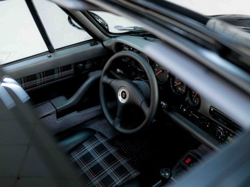 Used 1996 Porsche 911 Carrera image 78