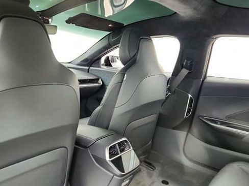 Used 2024 Lucid Air Touring AWD/4WD image 29