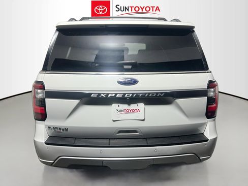 Used 2021 Ford Expedition Platinum image 5