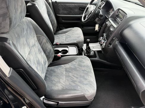 Used 2003 Honda CR-V EX image 11