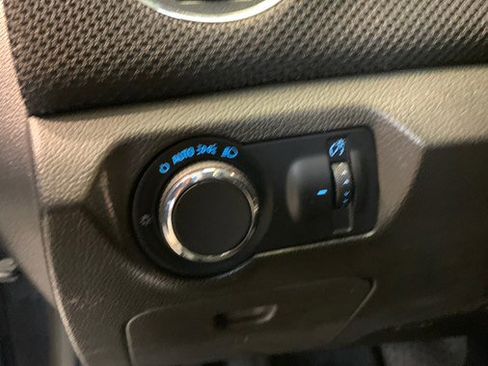Used 2015 Chevrolet Cruze LT w/ Sun And Sound Package FWD image 21