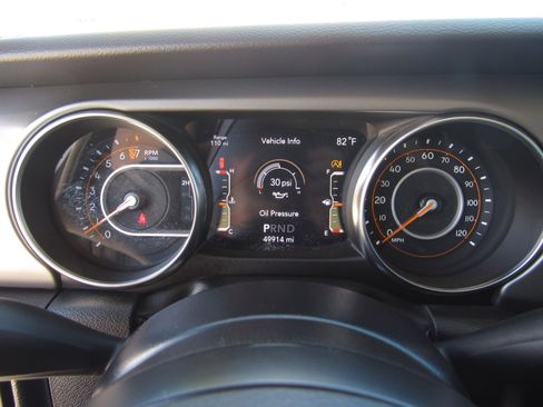 Used 2022 Jeep Wrangler Unlimited Sport image 25