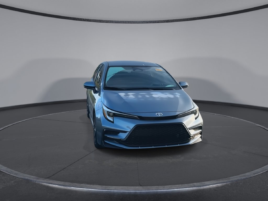 Used 2024 Toyota Corolla SE FWD image 3