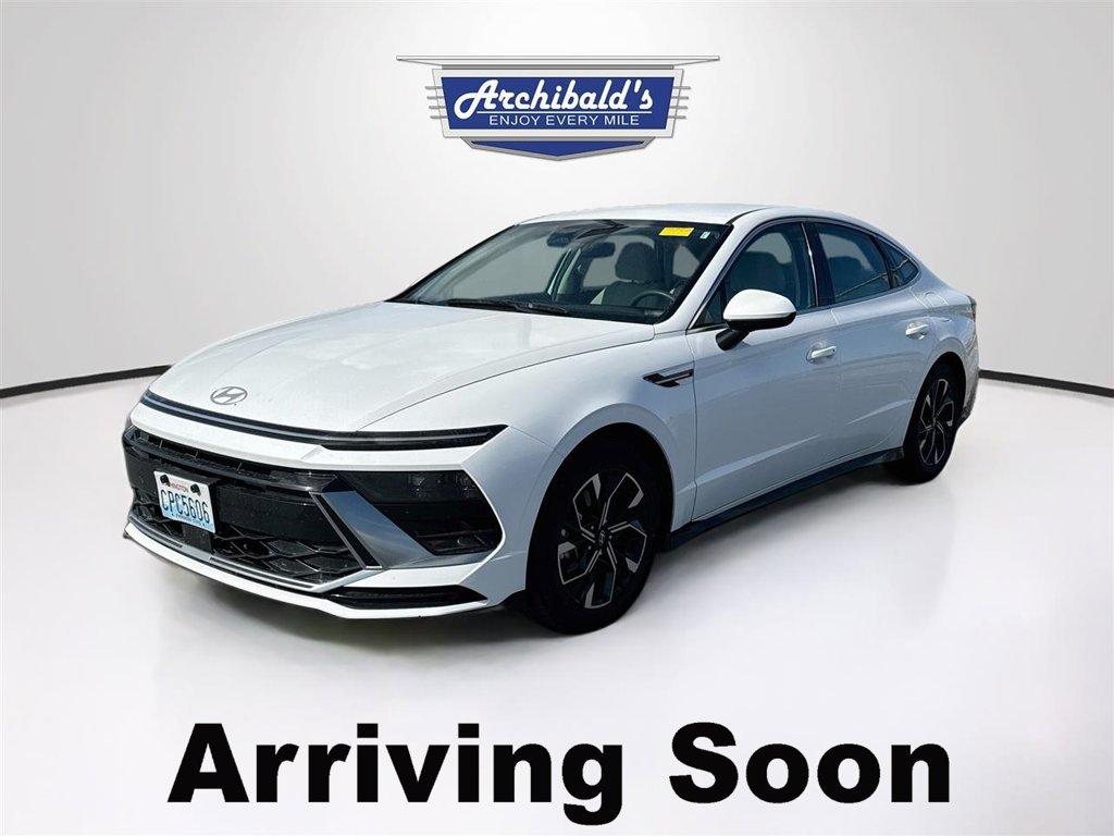 Used 2025 Hyundai Sonata SEL FWD image 1