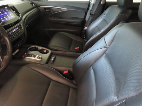 Used 2021 Honda Ridgeline RTL-E image 22