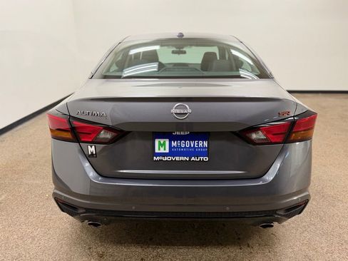 Used 2025 Nissan Altima 2.5 SR image 4