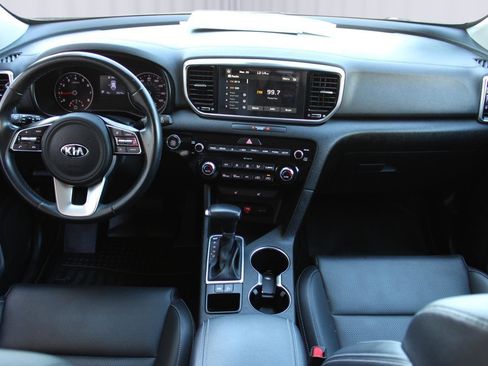 Used 2021 Kia Sportage EX image 2