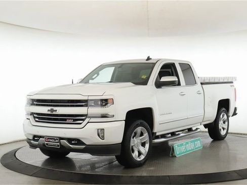 Used 2018 Chevrolet Silverado 1500 LTZ Z71 w/ LTZ Plus Package AWD/4WD image 10