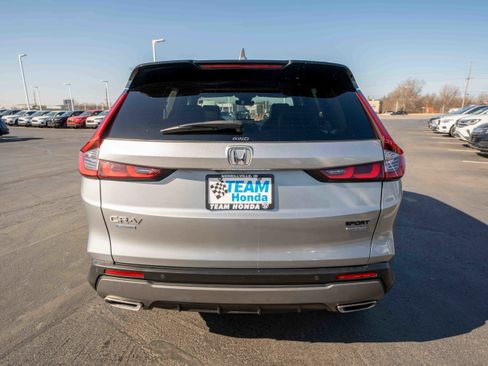 Used 2023 Honda CR-V Sport Touring image 5