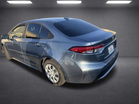 Used 2020 Toyota Corolla LE FWD image 28