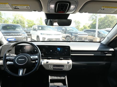 Used 2024 Hyundai Kona Limited AWD/4WD image 25