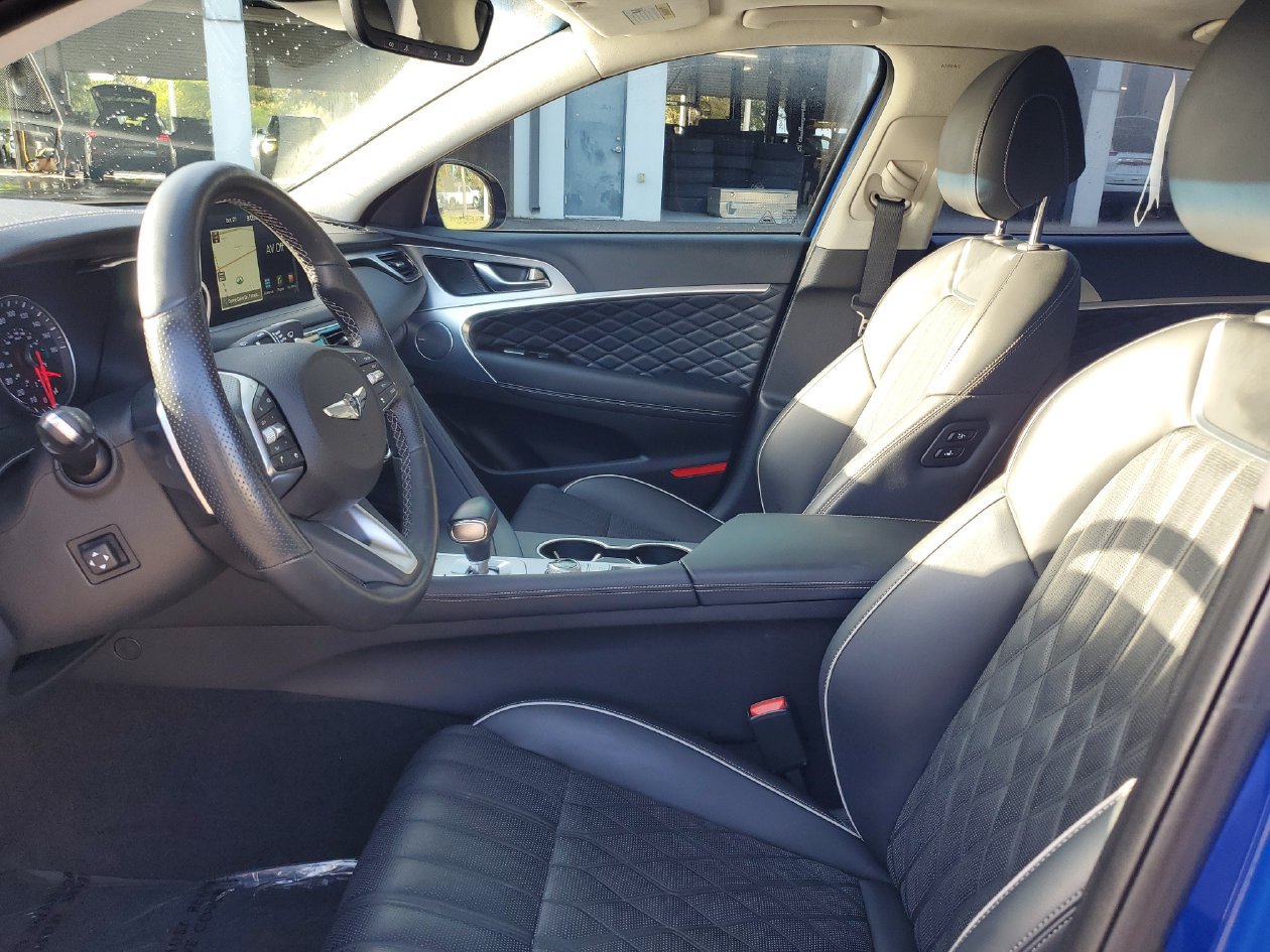 Used 2020 Genesis G70 3.3T w/ Prestige Package RWD image 19