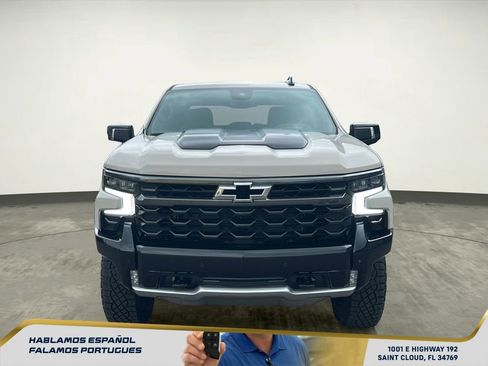 New 2026 Chevrolet Silverado 1500 ZR2 image 9