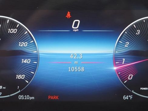 Used 2025 Mercedes-Benz GLA 250 4MATIC image 18