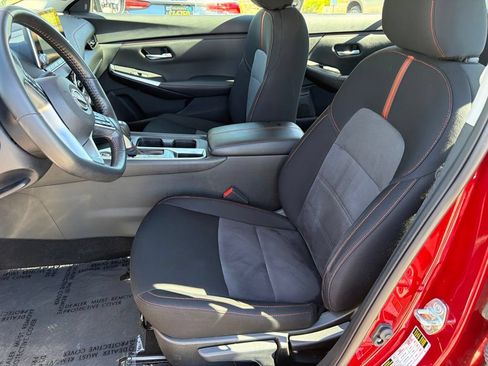 Used 2024 Nissan Sentra SR FWD image 20