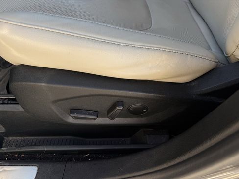 Used 2022 Ford Edge Titanium w/ Equipment Group 301A image 11