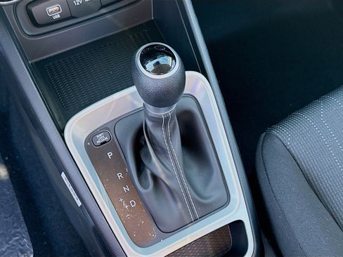 New 2026 Hyundai Venue SE image 13